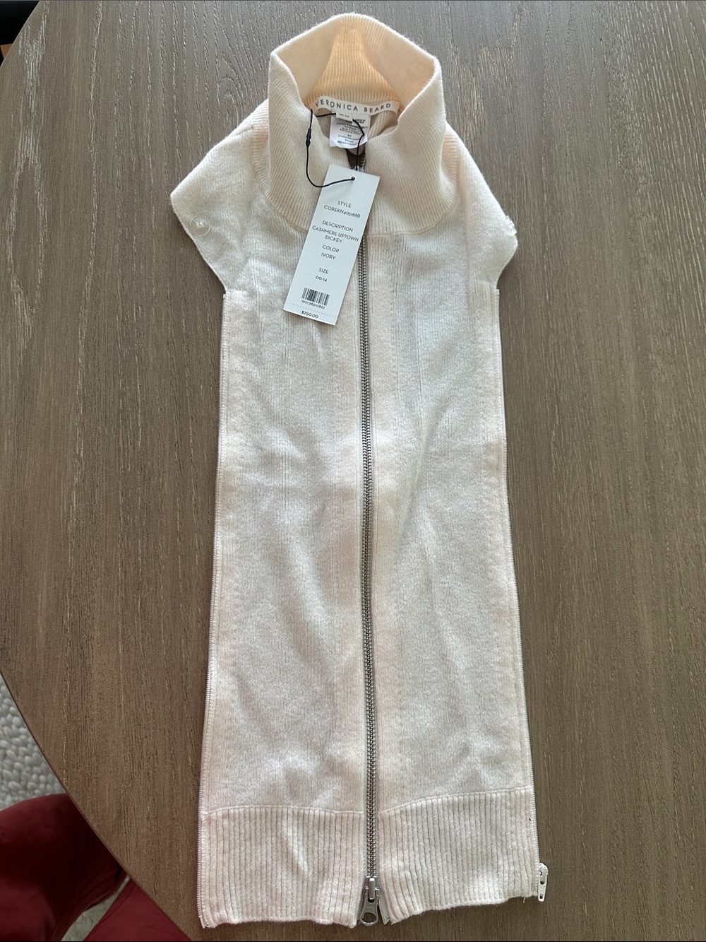 Veronica Beard Cashmere Uptown Cream Zip-Front Dickey. One size, NWT